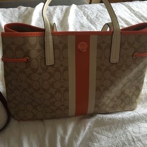 Large Coach Authentic purse